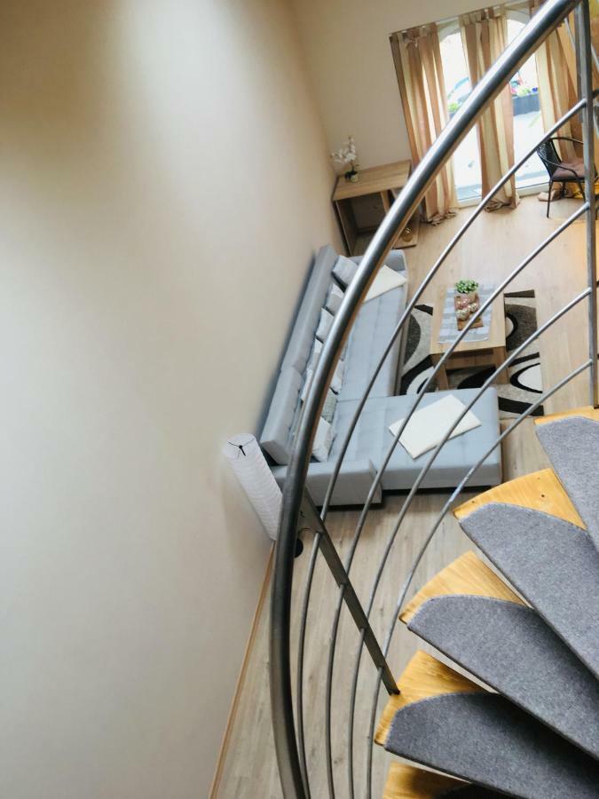 Ferienwohnung Am Nuerburgring/Wintersport Arft Acht Εξωτερικό φωτογραφία