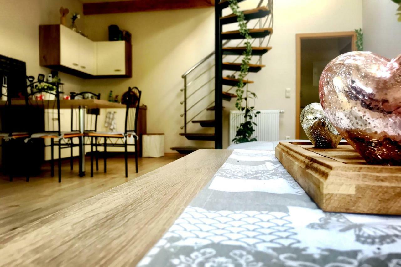 Ferienwohnung Am Nuerburgring/Wintersport Arft Acht Εξωτερικό φωτογραφία